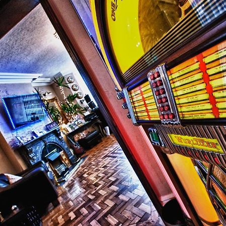 The Caribbean Hotel Doncaster Buitenkant foto